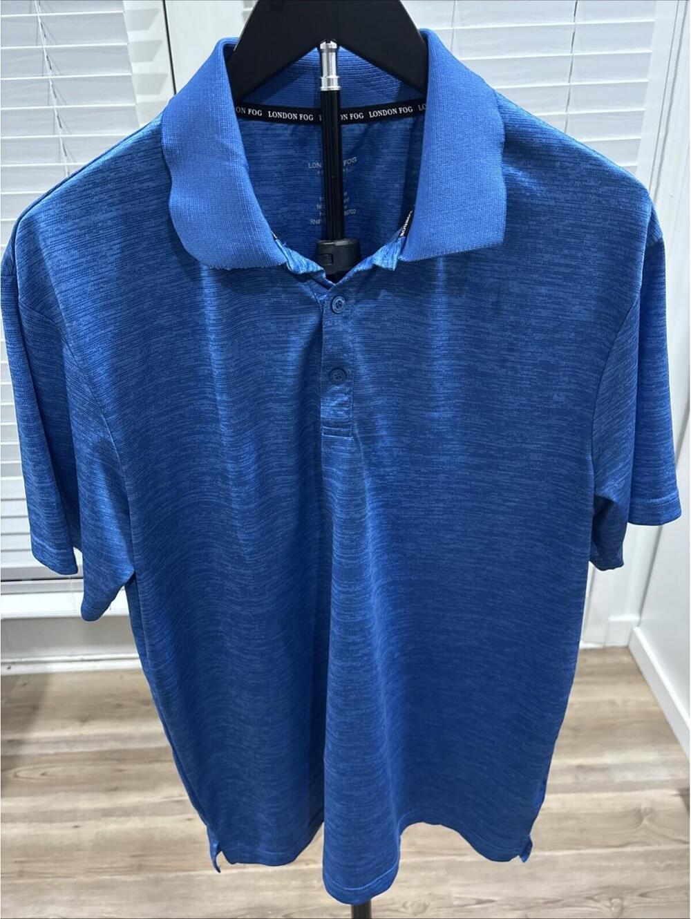 London Fog Men Polo shirt. Large